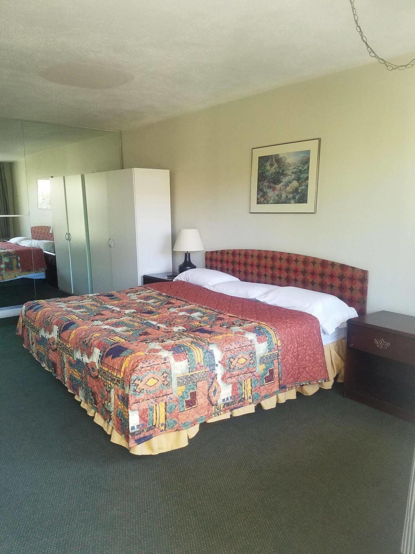 Big Chile Inn & Suites Las Cruces Exterior photo